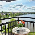 Apartman Przystan 21 - View Apartament, Bulwar, Klimatyzacja, Wanna, Parking Iława