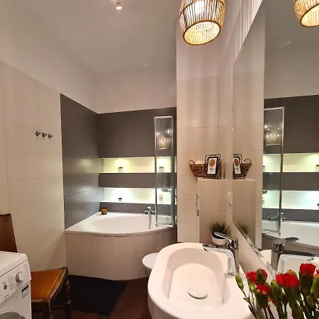 شقة Przystan 21 - View Apartament, Bulwar, Klimatyzacja, Wanna, Parking